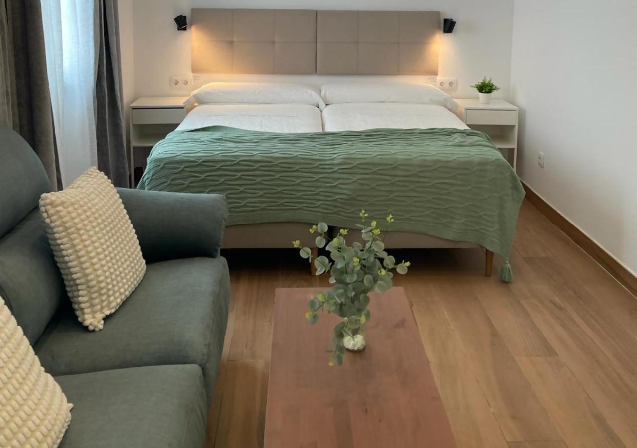 Global Suites Sevilla Εξωτερικό φωτογραφία