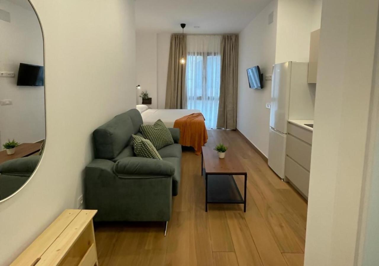 Global Suites Sevilla Εξωτερικό φωτογραφία