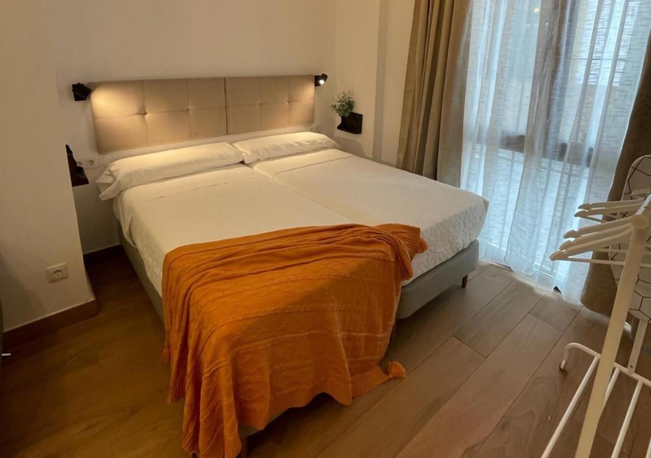 Global Suites Sevilla Εξωτερικό φωτογραφία
