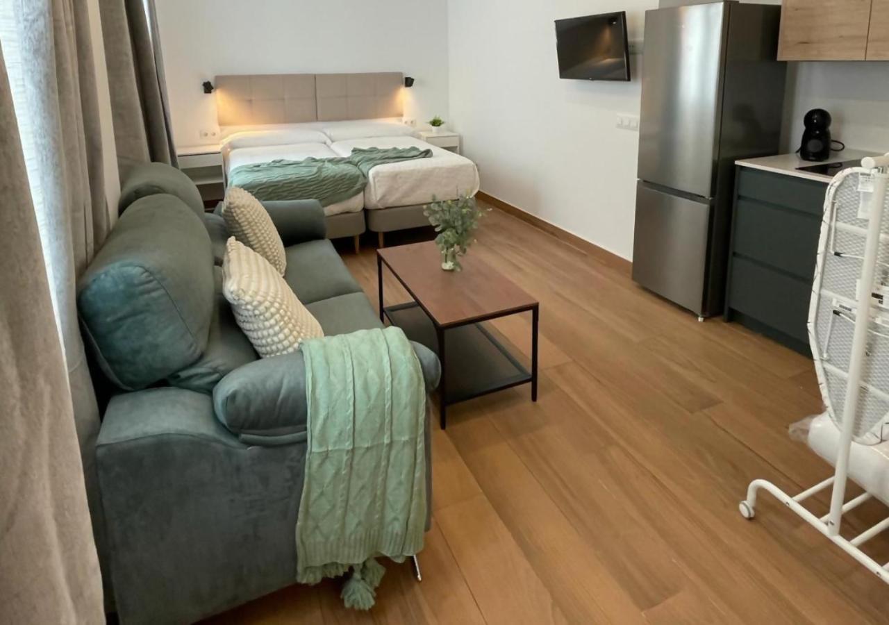 Global Suites Sevilla Εξωτερικό φωτογραφία