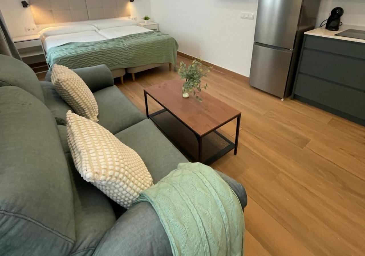 Global Suites Sevilla Εξωτερικό φωτογραφία