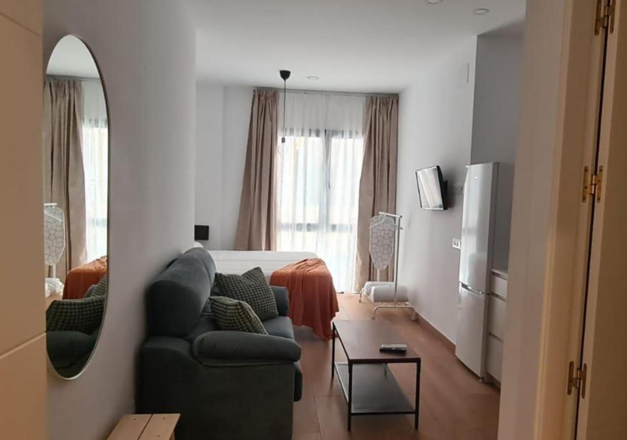 Global Suites Sevilla Εξωτερικό φωτογραφία